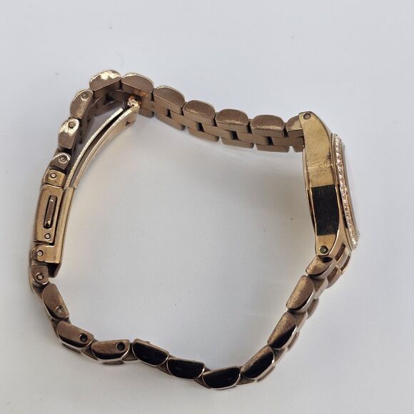 Marc Jacobs Women's Watch 20MM Gold Dial Gold Bracelet Band 5.75" New Battery - Picture 11 of 12